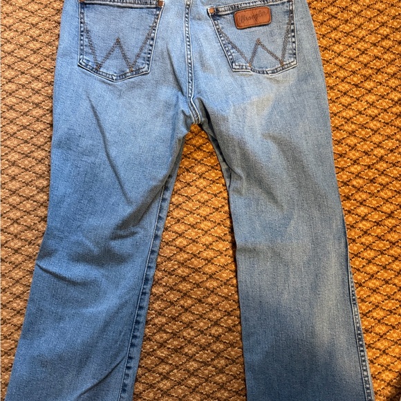 Wrangler Denim Blue Wide Leg Women's Jeans - Picture 2 of 3